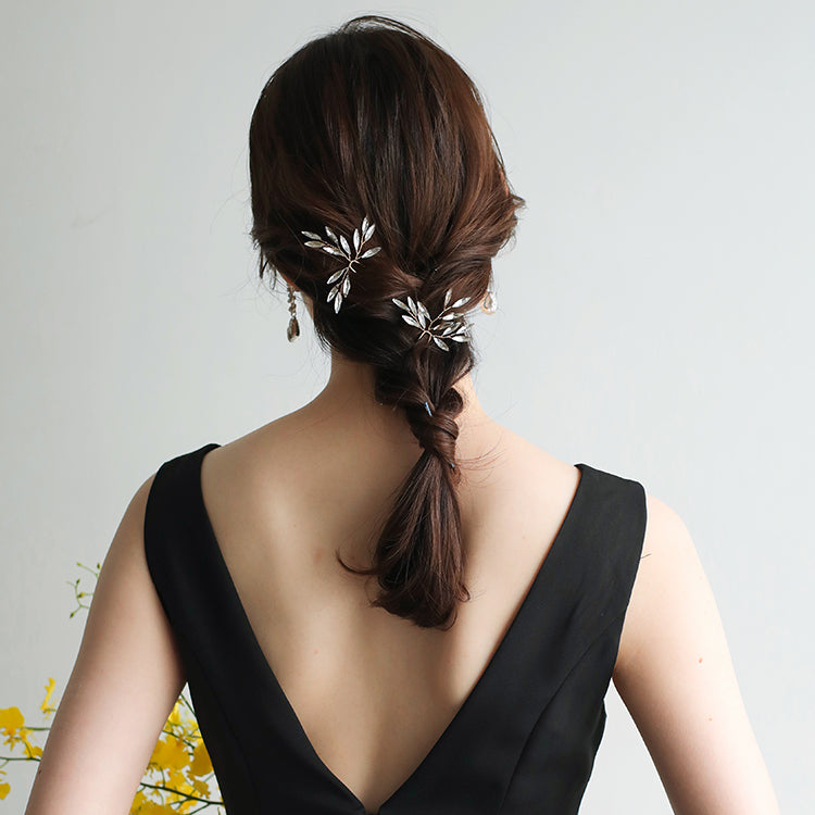 【ac123jd】ペタルビジューUピン【2本セット】