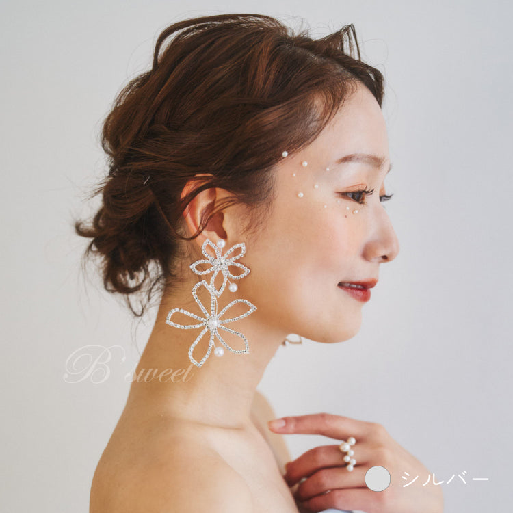【ac229mo】ツインフラワーズピアス
