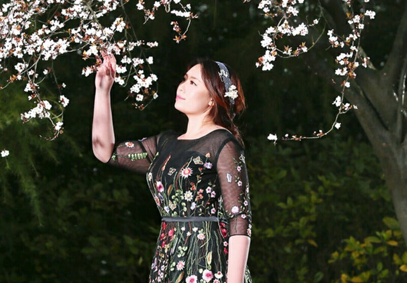 【fhk26】カラフル刺繍七分丈ブラックカラードレス【XL~7XLサイズ】