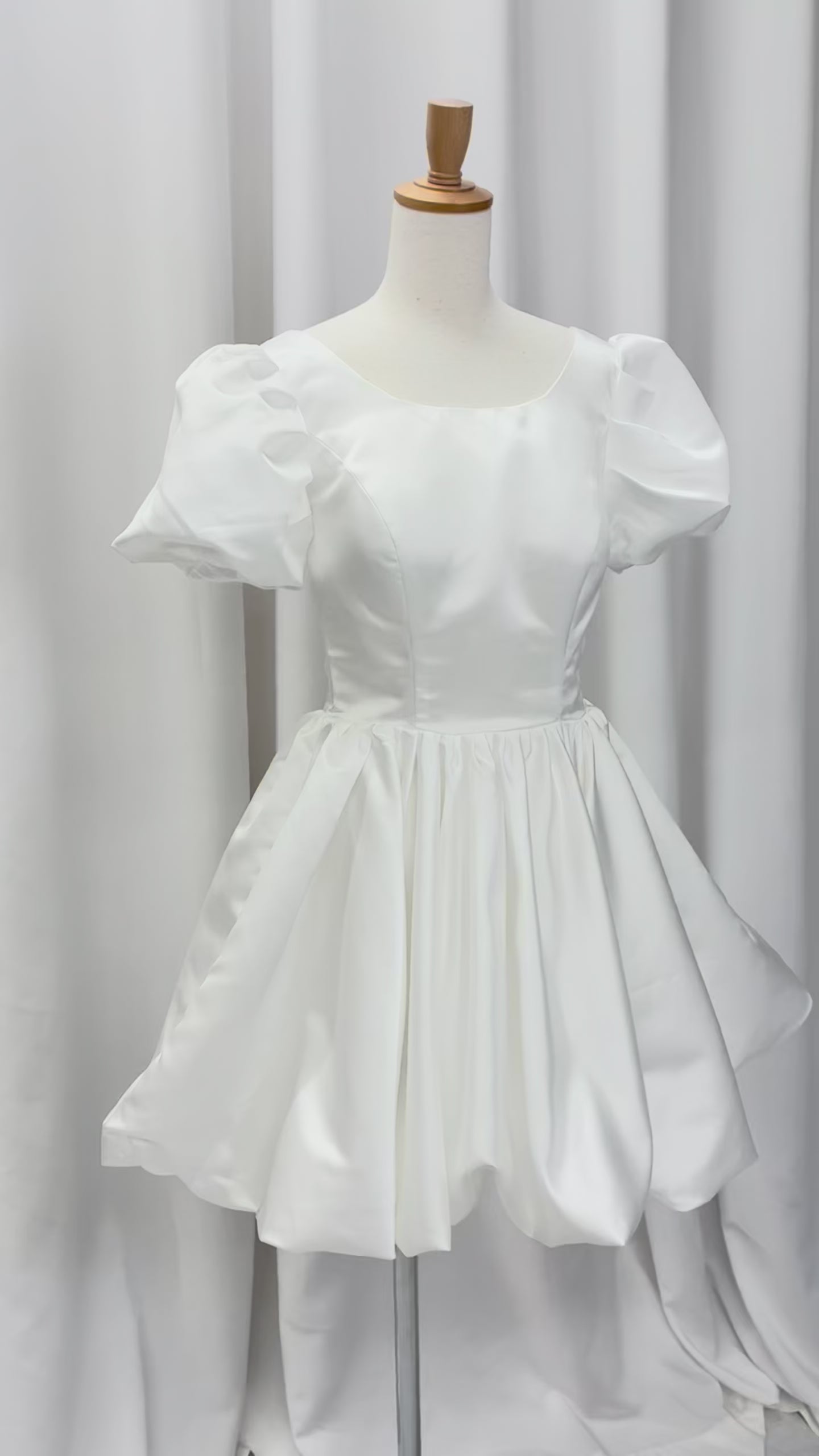 【wd693jx】パフスリーブ バルーンドレス