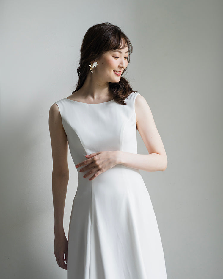 【wd181jx】バックオープンノースリーブドレス Aライン