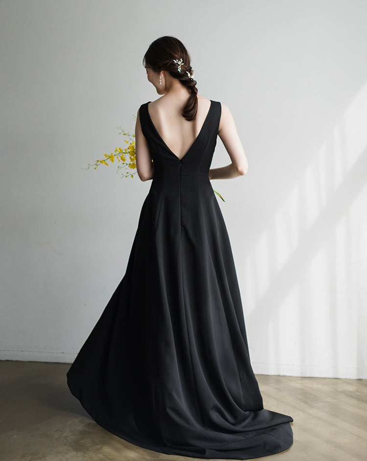 【wd181jx】バックオープンノースリーブドレス Aライン