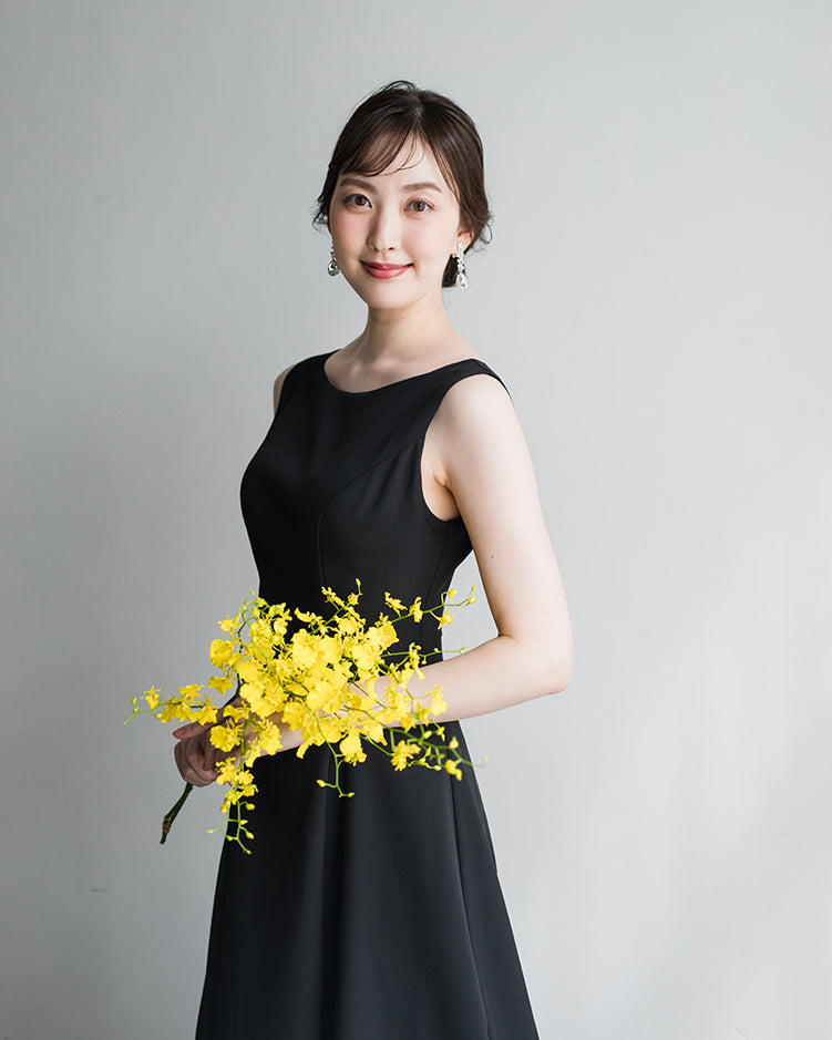 【wd181jx】バックオープンノースリーブドレス Aライン