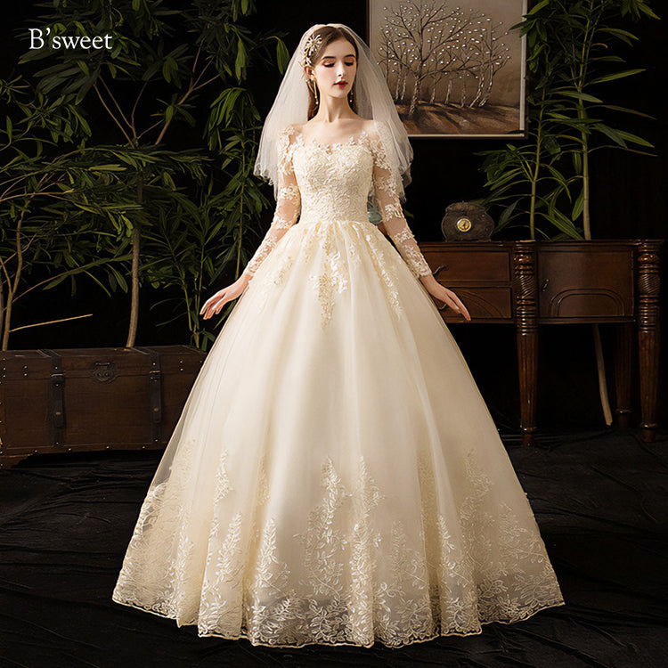 ロングスリーブ刺繍プリンセスドレス プリンセスライン