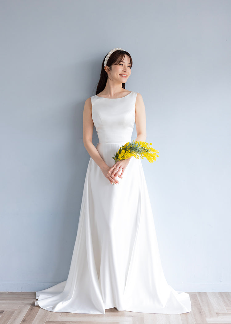 【wd484ls】ノースリーブバックデザインサテンドレス Aライン