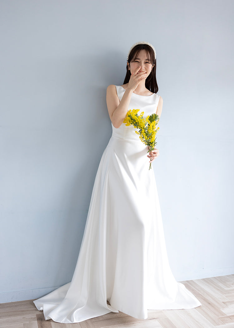 【wd484ls】ノースリーブバックデザインサテンドレス Aライン