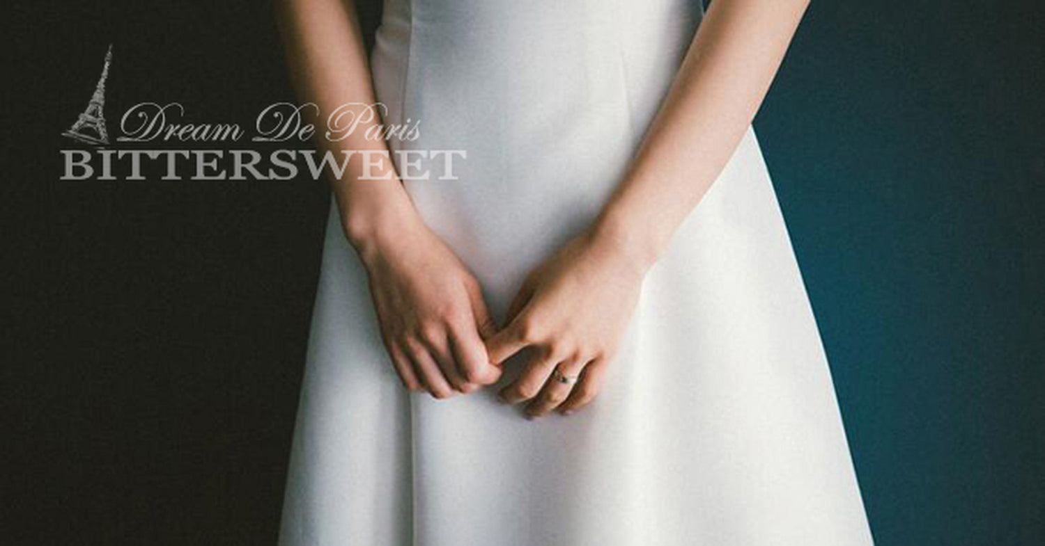 【wd142jx】Vネックミモレ丈ドレス Aライン