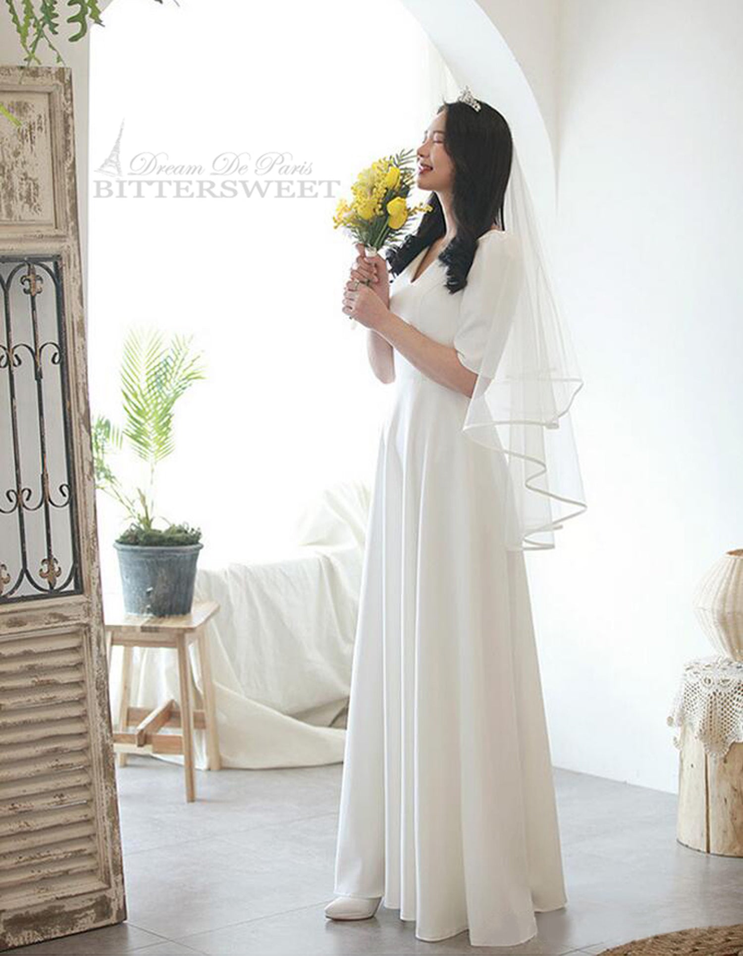 【wd180jx】Vネック半袖ドレス Aライン