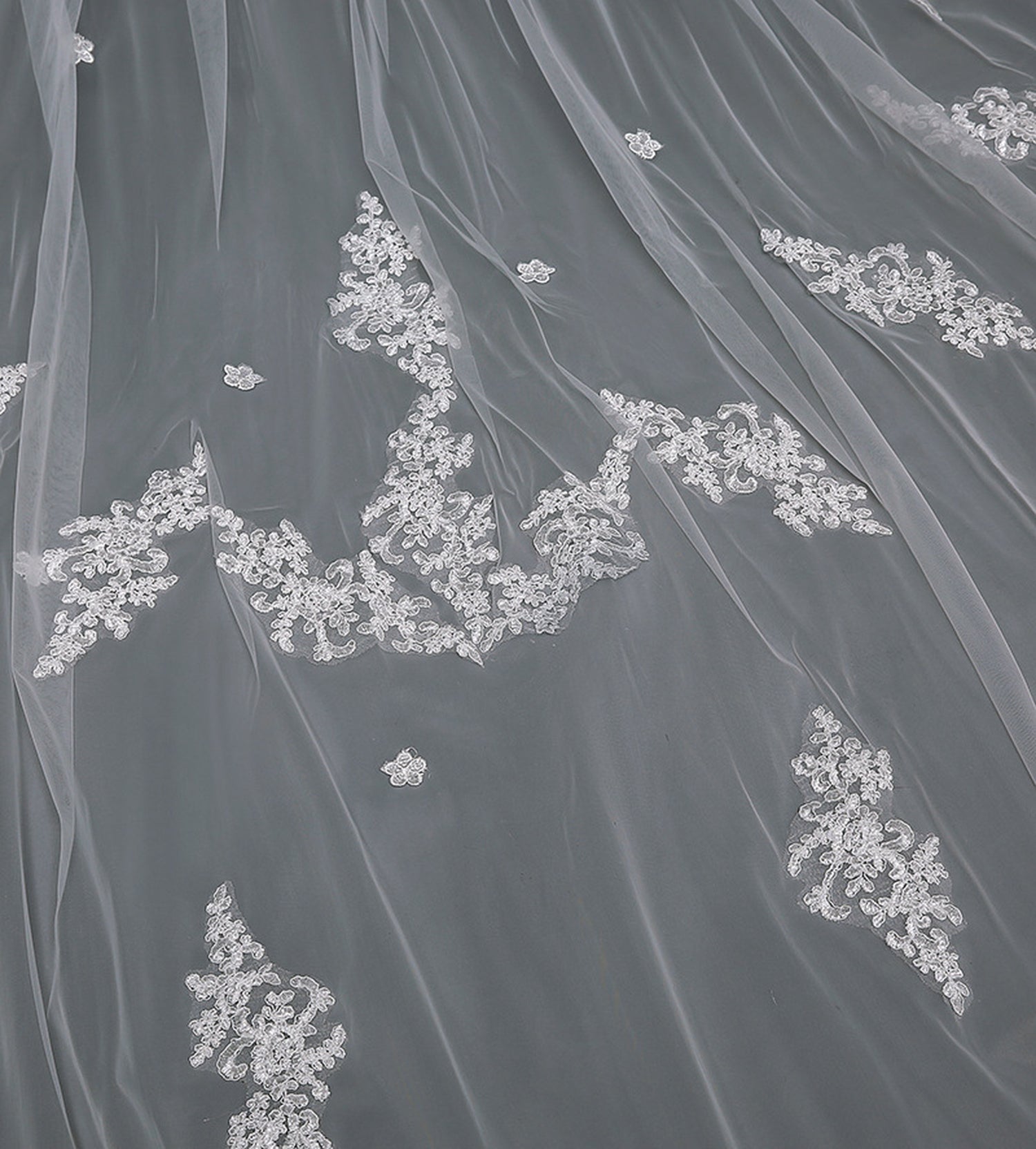 【ts18qq】スモールフラワーロングベール 2カラー コーム付き【長さ0.8m/3m×幅3m】