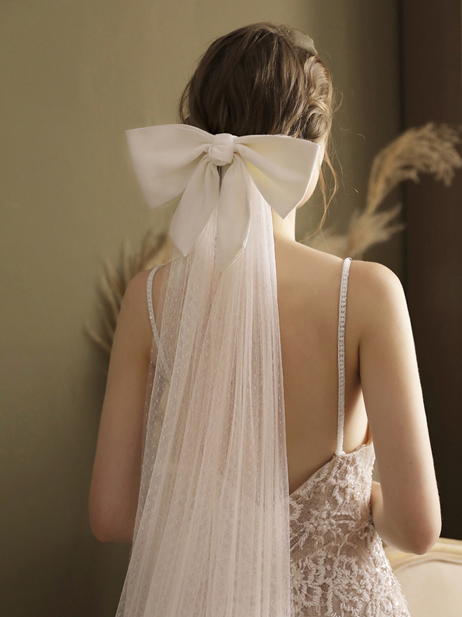 【ts194jd】リボン付きドットロングベール コーム付き【長さ約2.3m・幅約1.7m/】