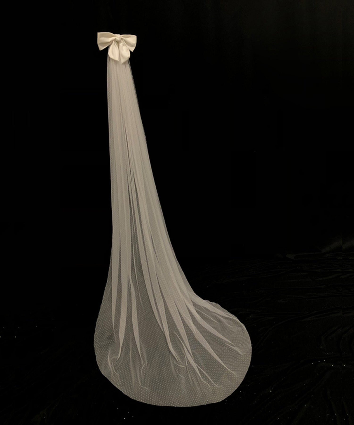 【ts194jd】リボン付きドットロングベール コーム付き【長さ約2.3m・幅約1.7m/】