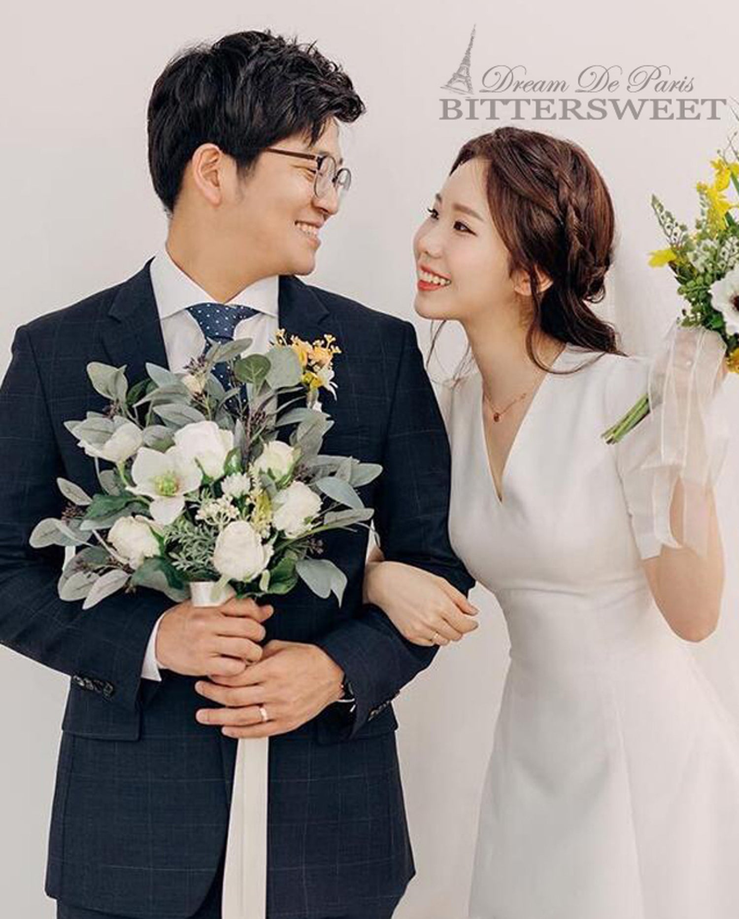 【wd142jx】Vネックミモレ丈ドレス Aライン