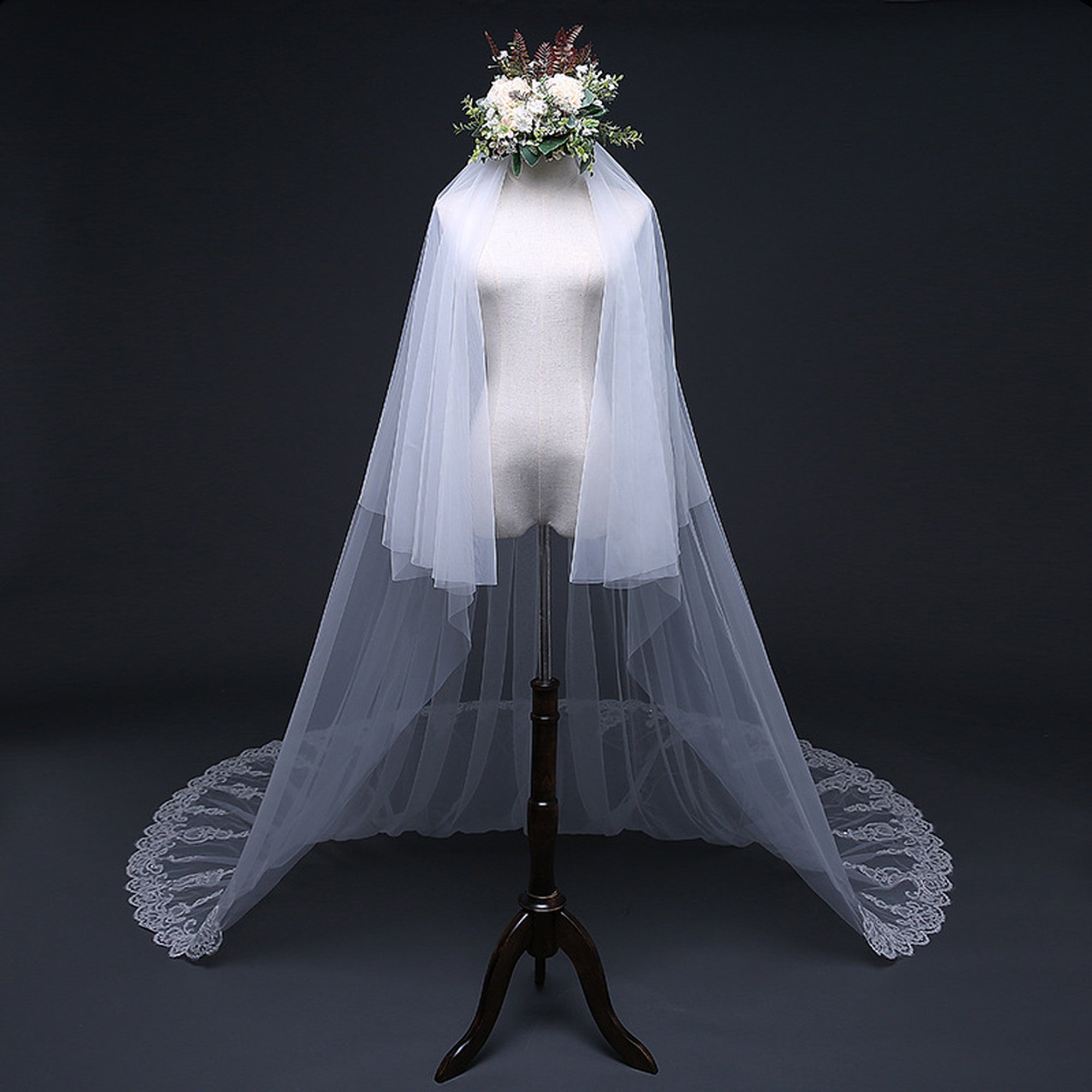 【ts12qq】ハートレースロングベール 2カラー コーム付き【長さ:上段80cm/下段300cm・幅:300cm】