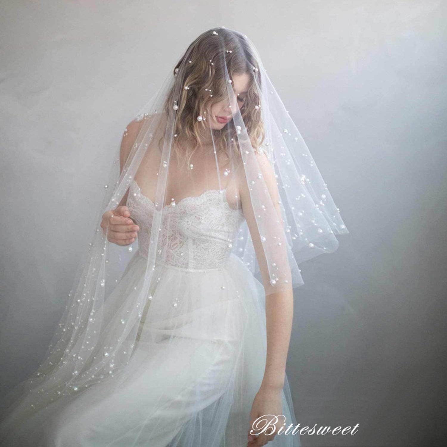 【ts29jd】シャイニーパールロングベール コーム付き