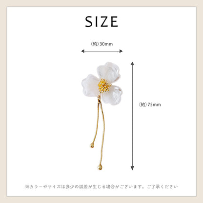 【ac249mo】ホワイトブロッサムピアス