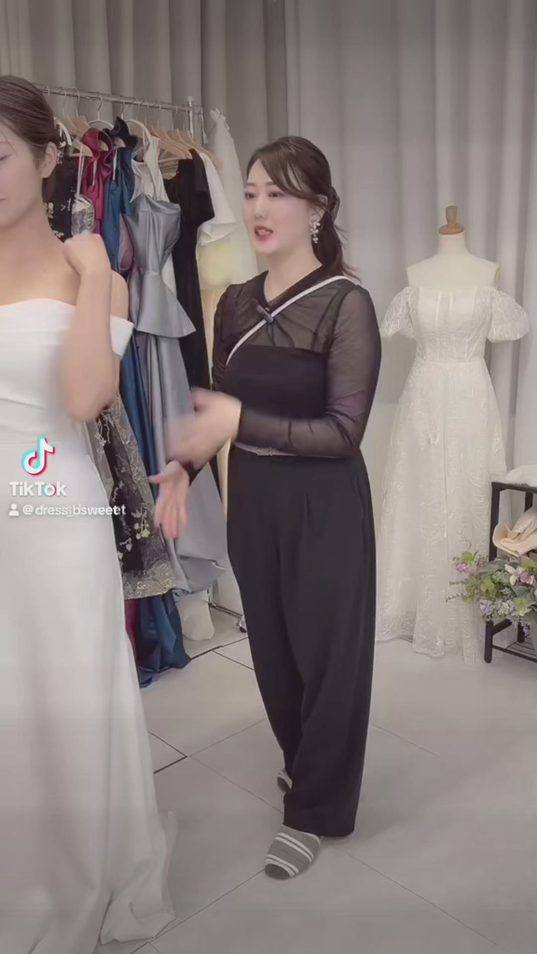 【wd683yj】オフショルダードレープスレンダードレス　スレンダーライン