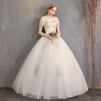 【wd328d】　オフショルダー刺繍デザインドレス　プリンセスライン