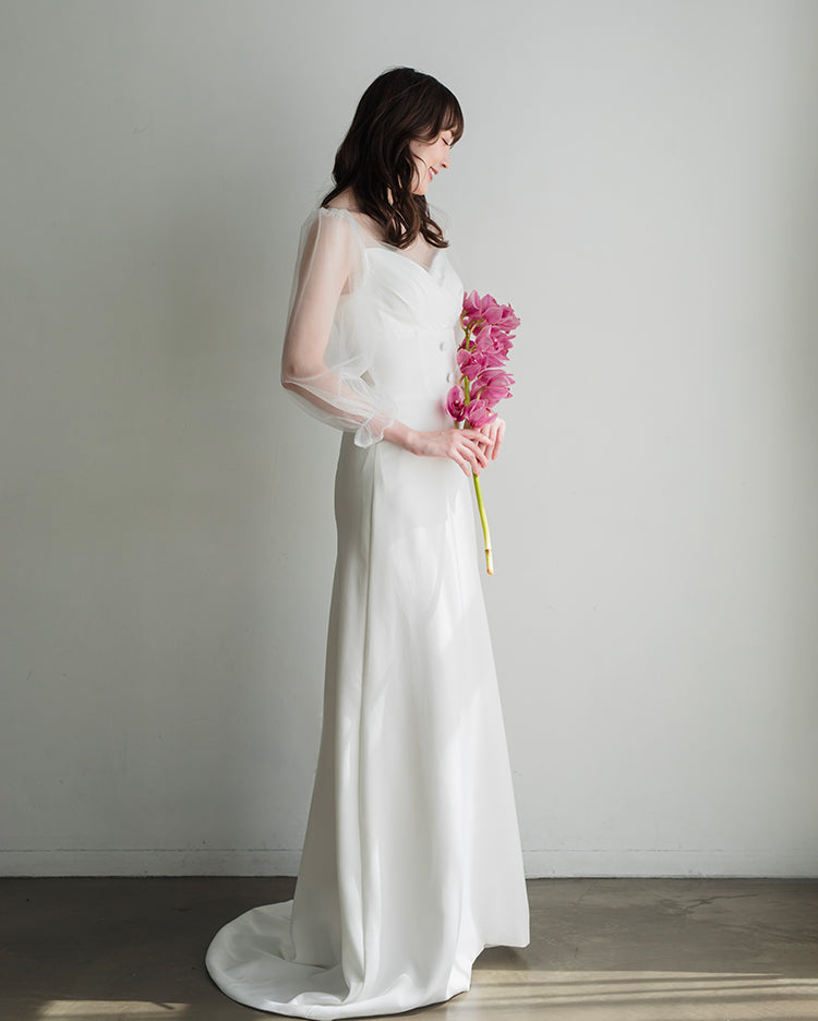 SL01【wd599ls】シアーロングスリーブハートカットボタンドレス　スレンダー