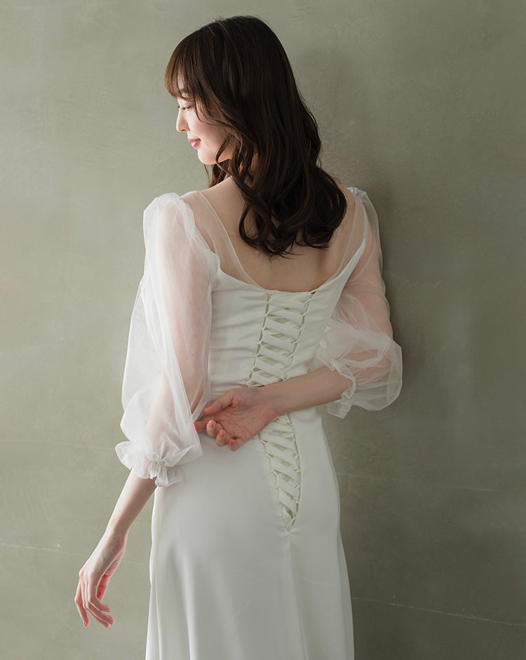 SL01【wd599ls】シアーロングスリーブハートカットボタンドレス　スレンダー