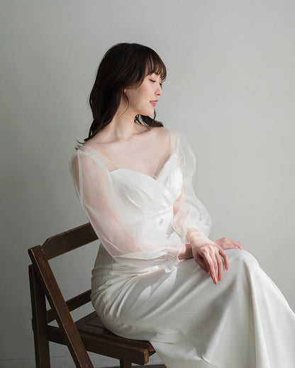 SL01【wd599ls】シアーロングスリーブハートカットボタンドレス　スレンダー