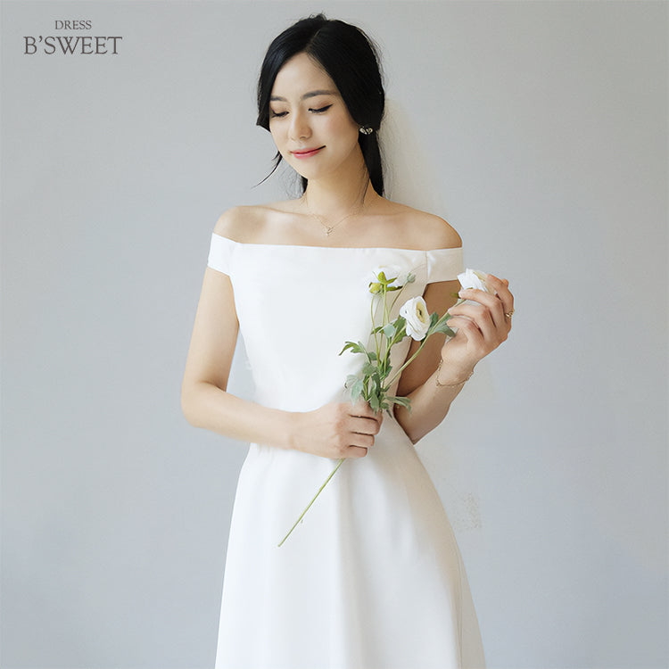 【wd612ls】オフショルダーシンプルサテンドレス　Aライン