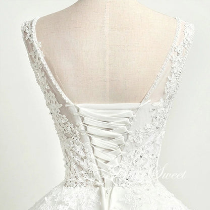 【wd655af】　ノースリーブ刺繍プリンセスドレス　プリンセスライン