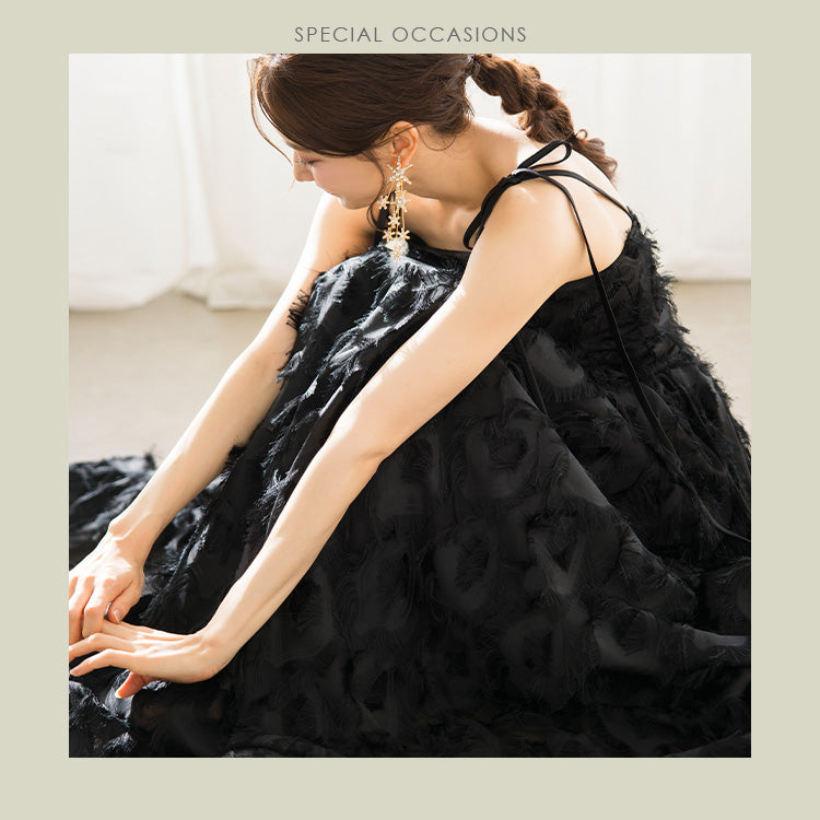 【wd718jx】肩リボンフェザーボリュームドレス　プリンセスライン