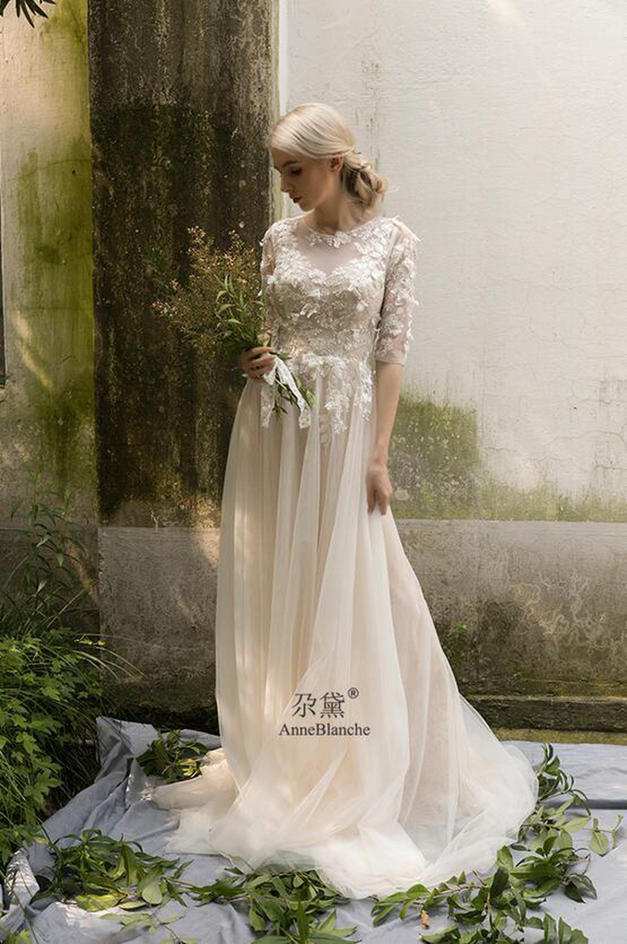人気デザインウェディングドレス 花嫁 結婚式トレーンタイプ前撮り
